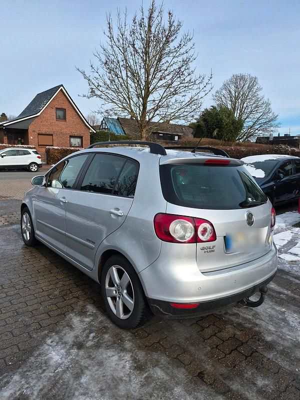 Gebraucht VW Golf V 140 PS (102 kW) 2008 Silber Kombi