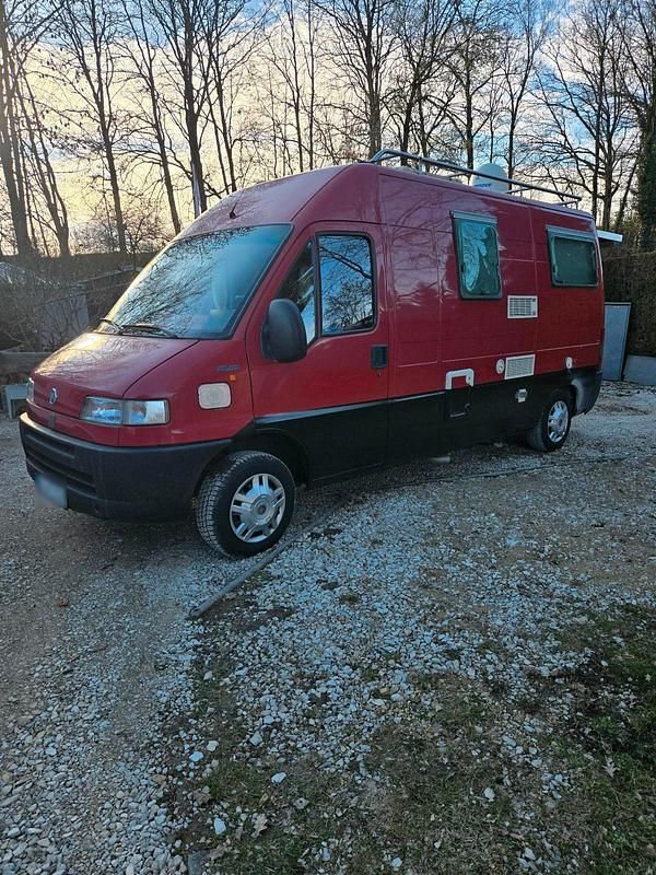 Gebraucht Fiat Ducato 128 PS (94 kW) 2001 Rot Van
