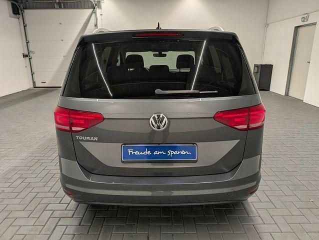 Gebraucht VW Touran United 150 PS (110 kW) 2020 Grau Van / Kleinbus