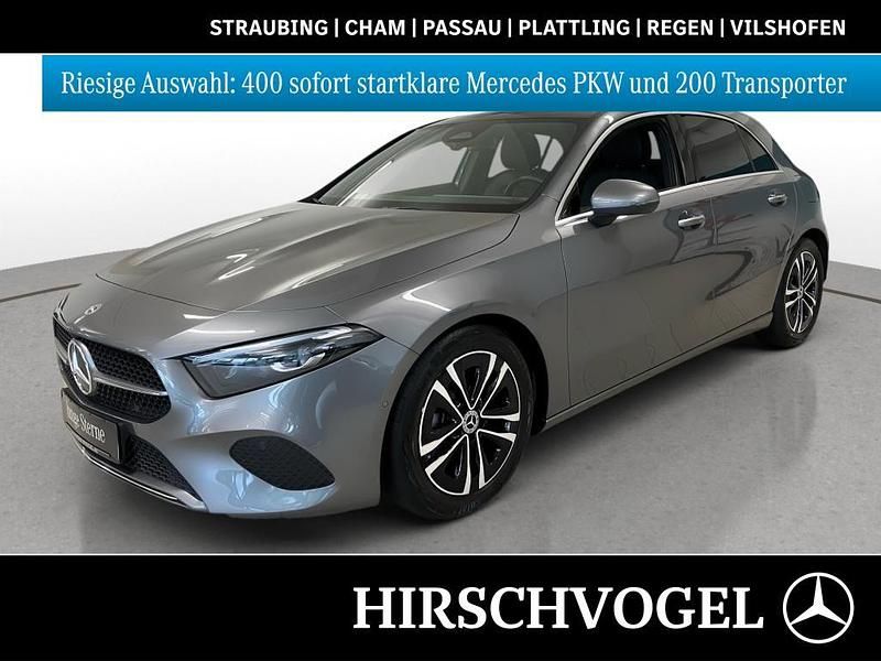 Metalliclack mountaingrau Gebraucht 2024 Mercedes A180 Progressive Limousine | 29.890 € (Fairer Preis) - Bild 1/4