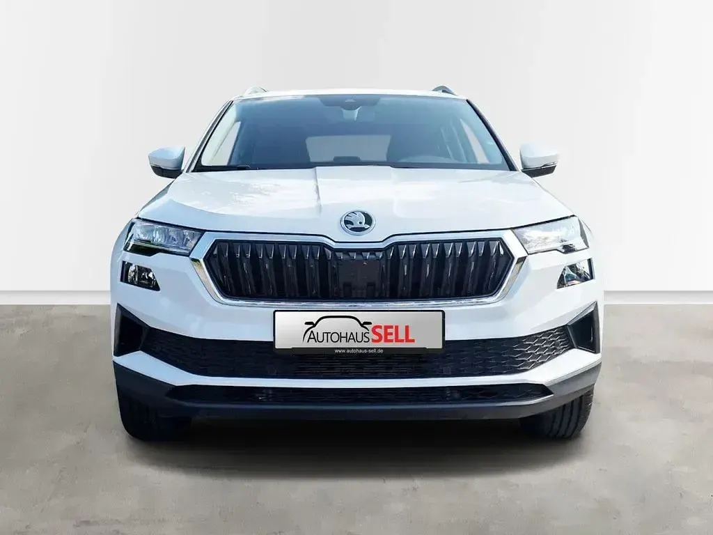 Gebraucht Skoda Karoq Ambition 150 PS (110 kW) 2023 Weiß SUV