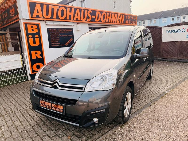 Gebraucht Citroën Berlingo 110 PS (80 kW) 2018 Grau Van / Kleinbus