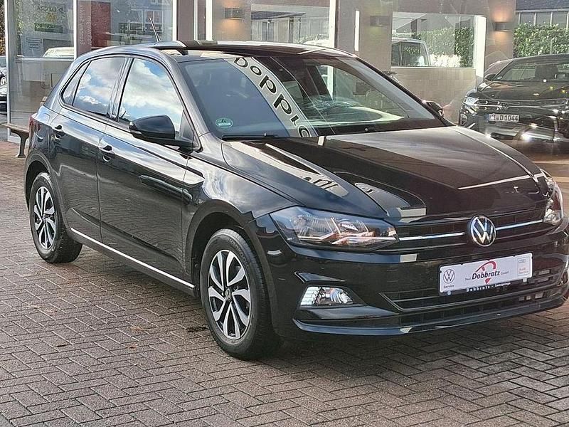 Gebraucht VW Polo Active 95 PS (69 kW) 2021 Schwarz Limousine