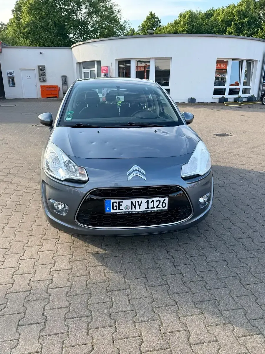 Gebraucht Citroën C3 95 PS (69 kW) 2012 Grau Limousine