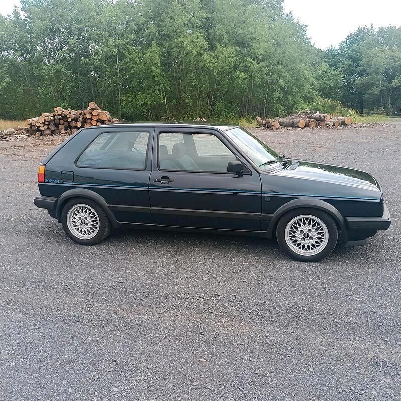 Blau Gebraucht 1990 VW Golf II Kleinwagen | 3.450 € - Bild 1/4