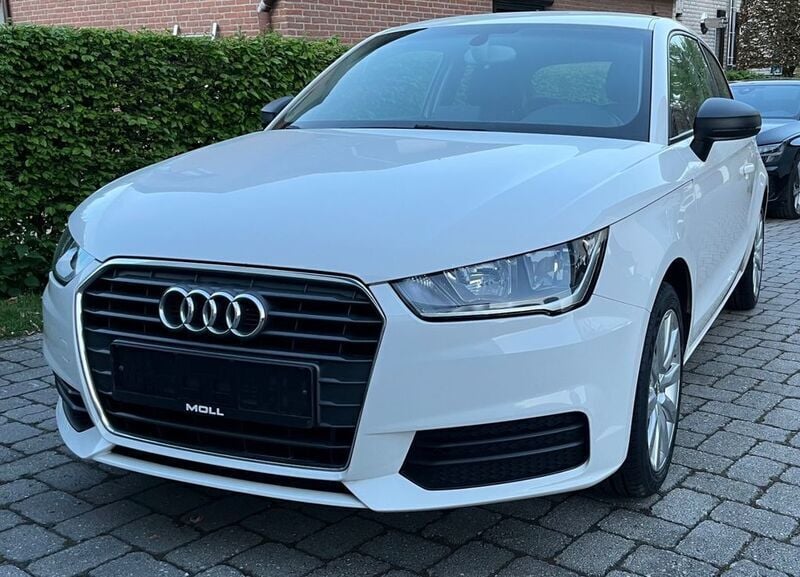 Weiß Gebraucht 2015 Audi A1 Kleinwagen | 7.900 € (Superpreis) - Bild 1/4