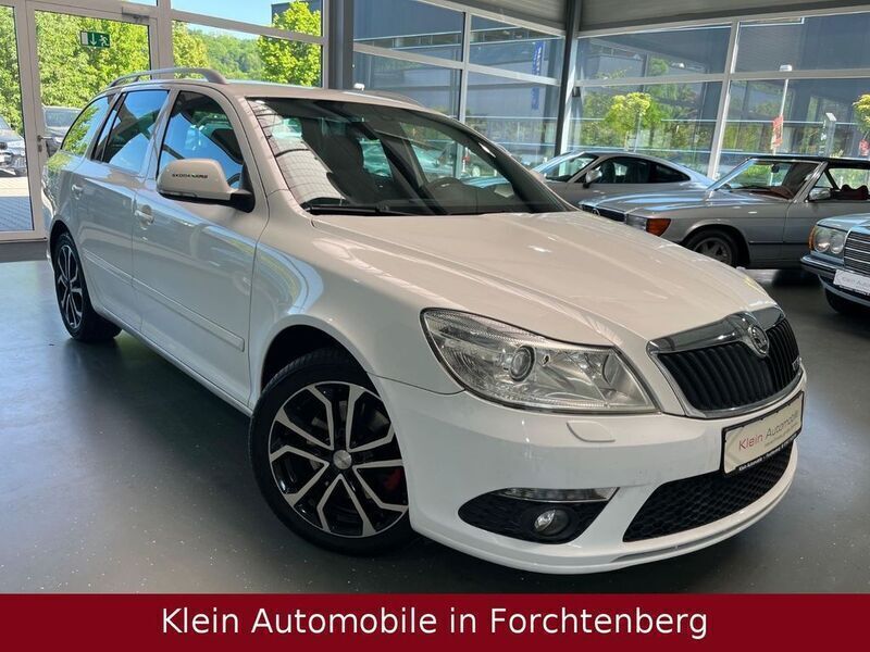 Weiß Gebraucht 2012 Skoda Octavia RS Kombi | 5.990 € (Superpreis) - Bild 1/4