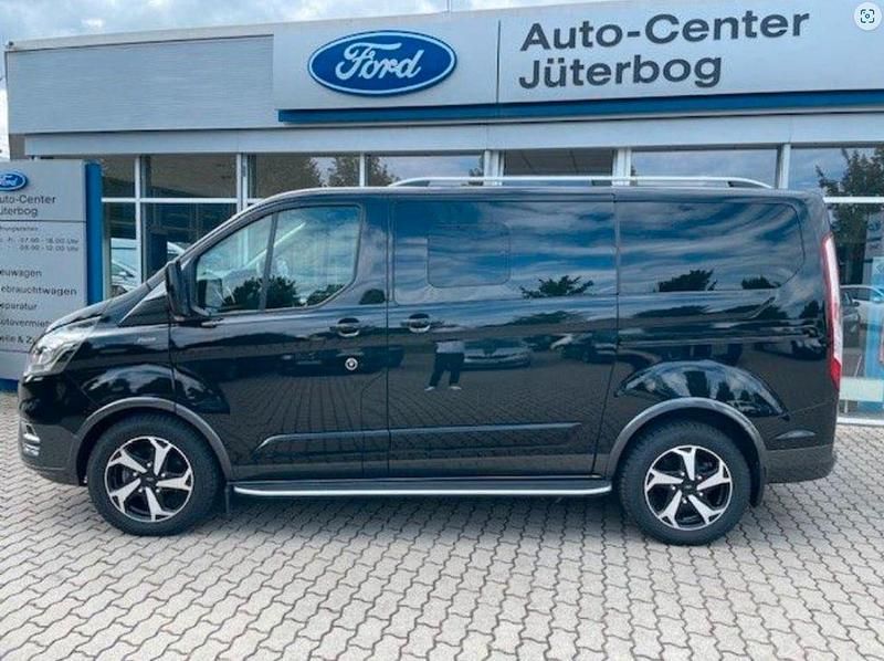 Gebraucht Ford Tourneo Active 170 PS (125 kW) 2023 Schwarz Van / Kleinbus