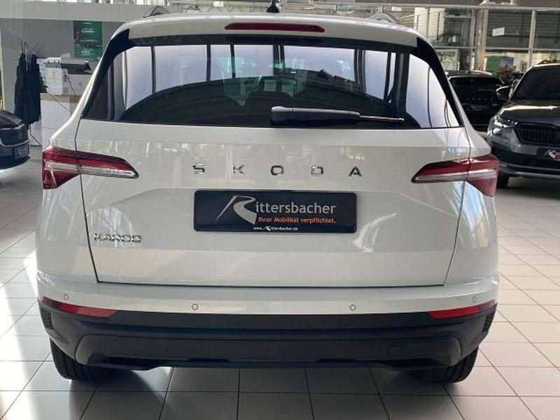 Gebraucht Skoda Karoq Tour 150 PS (110 kW) 2025 (moonweiss metallic) SUV