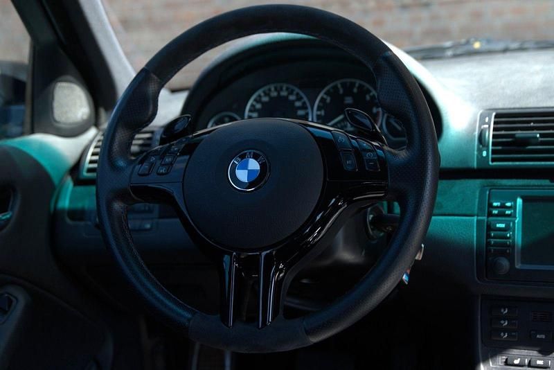 Gebraucht BMW 330 Performance 231 PS (169 kW) 2002 Schwarz Limousine