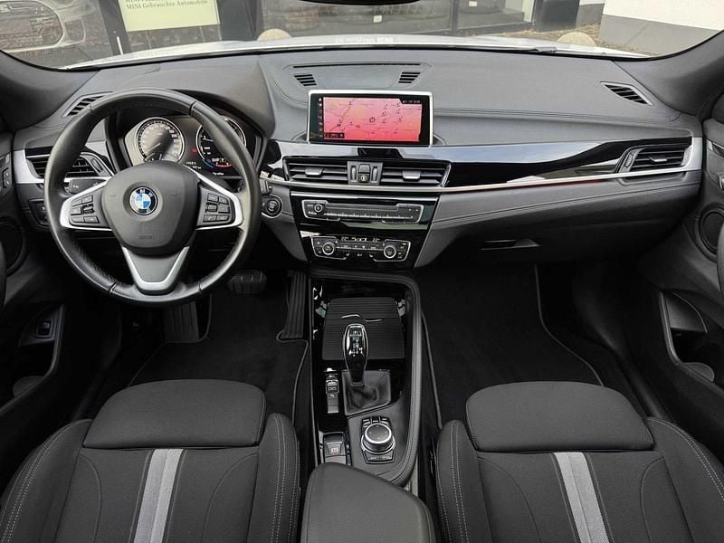 Gebraucht BMW X2 Sport Line 178 PS (130 kW) 2022 Weiß SUV