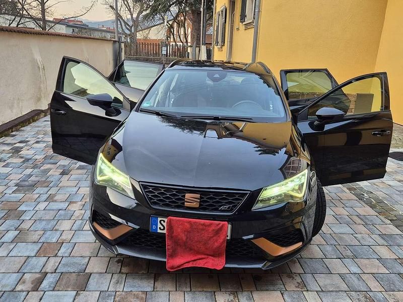 Gebraucht Seat Leon ST 4Drive 300 PS (220 kW) 2019 Schwarz Kombi