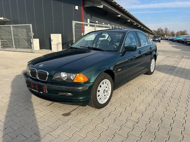 Gebraucht BMW 323 170 PS (125 kW) 2000 Grün Limousine