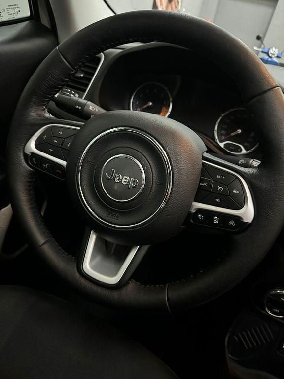 Gebraucht Jeep Renegade Night Eagle 140 PS (102 kW) 2017 Weiß SUV