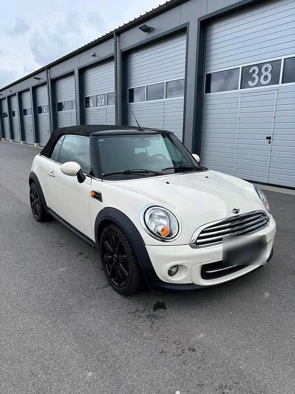 Gebraucht Mini Cooper Cabriolet 122 PS (89 kW) 2013 Weiß Cabrio