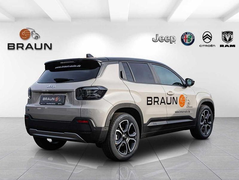Ny Jeep Avenger EV Summit 114 kW (156 HK) 2026 Grå SUV