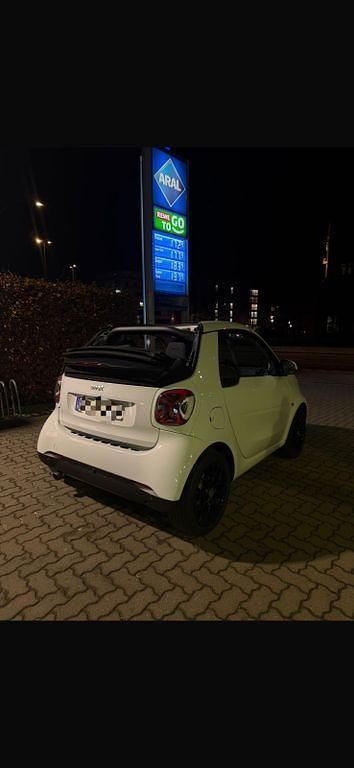 Gebraucht Smart ForTwo Cabrio Brabus 90 PS (66 kW) 2016 Weiß Cabrio