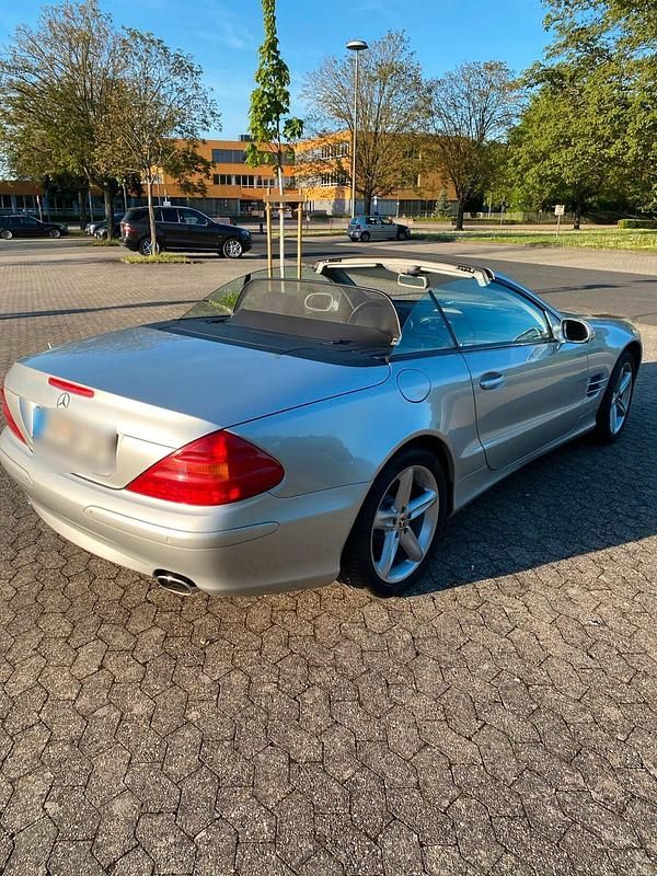 Gebraucht Mercedes SL350 244 PS (179 kW) 2003 Silber Cabrio