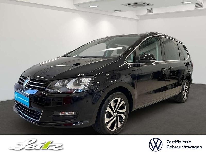 Schwarz Gebraucht 2022 VW Sharan Active Van / Kleinbus | 34.923 € (Teuer) - Bild 1/3