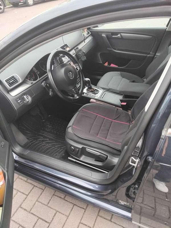 Gebraucht VW Passat Comfortline 140 PS (102 kW) 2011 Limousine