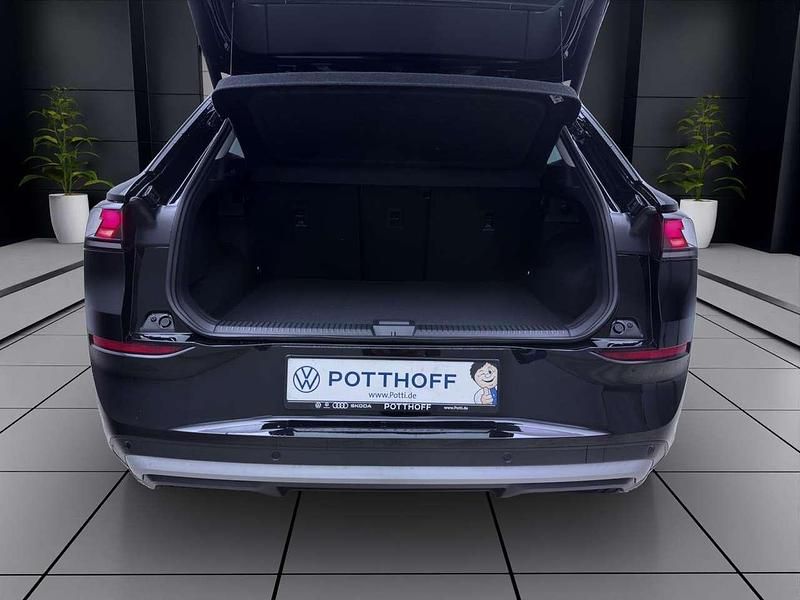 Neu VW T-Roc Style 116 PS (85 kW) 2026 Grenadillschwarz metallic SUV