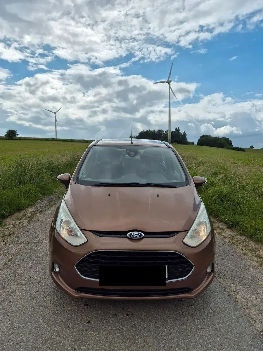 Gebraucht Ford B-MAX Titanium 105 PS (77 kW) 2012 Braun Van / Kleinbus
