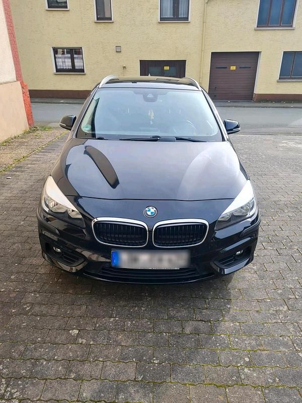 Schwarz Gebraucht 2014 BMW 116 Kleinwagen | 9.200 € (Fairer Preis) - Bild 1/4