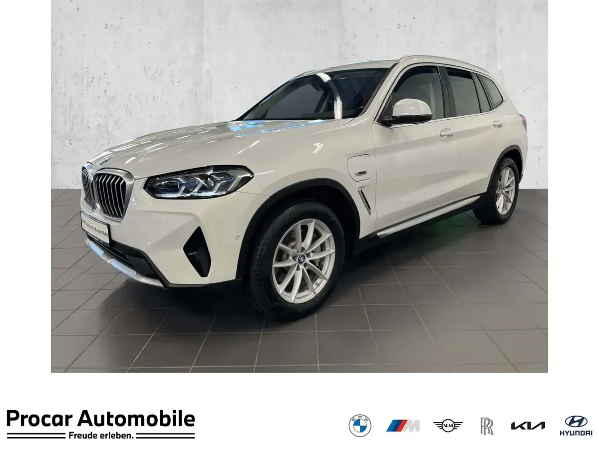 Gebraucht BMW X3 Sport Line 184 PS (135 kW) 2022 SUV