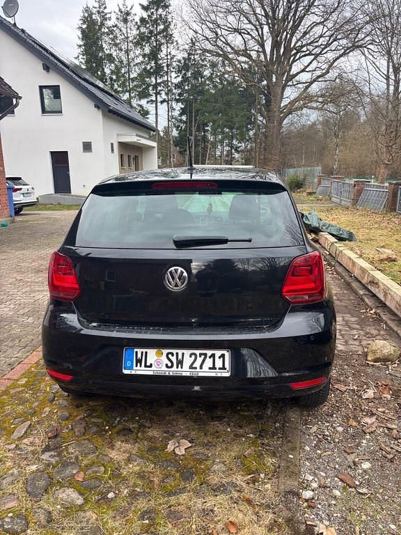Gebraucht VW Polo Sound 75 PS (55 kW) 2017 Schwarz Limousine