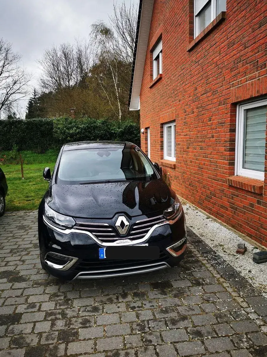 Begagnad Renault Espace Initiale Paris 160 HK (117 kW) 2017 Svart Minibuss