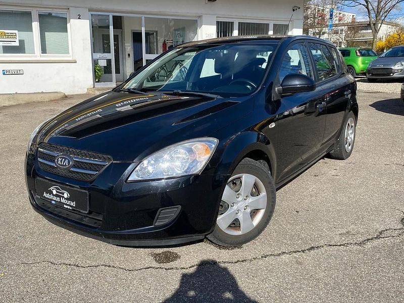 Gebraucht Kia Ceed EX 109 PS (80 kW) 2009 Schwarz Kleinwagen