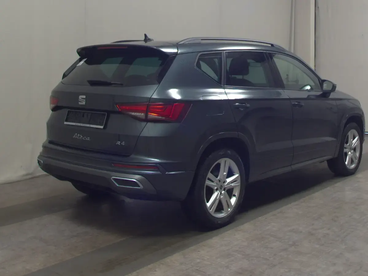 Gebraucht Seat Ateca FR-Line 150 PS (110 kW) 2023 Grün SUV