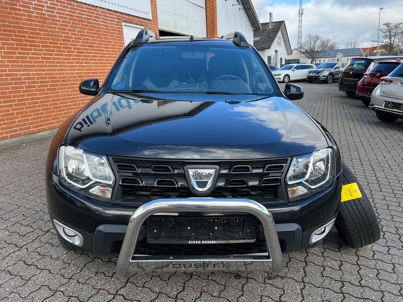Gebraucht Dacia Duster Black Shadow 109 PS (80 kW) 2017 Schwarz SUV
