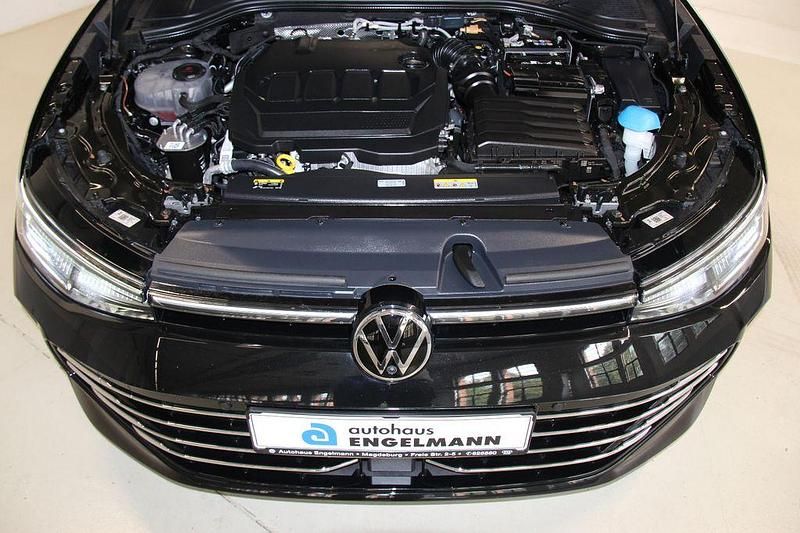 Gebraucht VW Passat 150 PS (110 kW) 2024 Schwarz Limousine