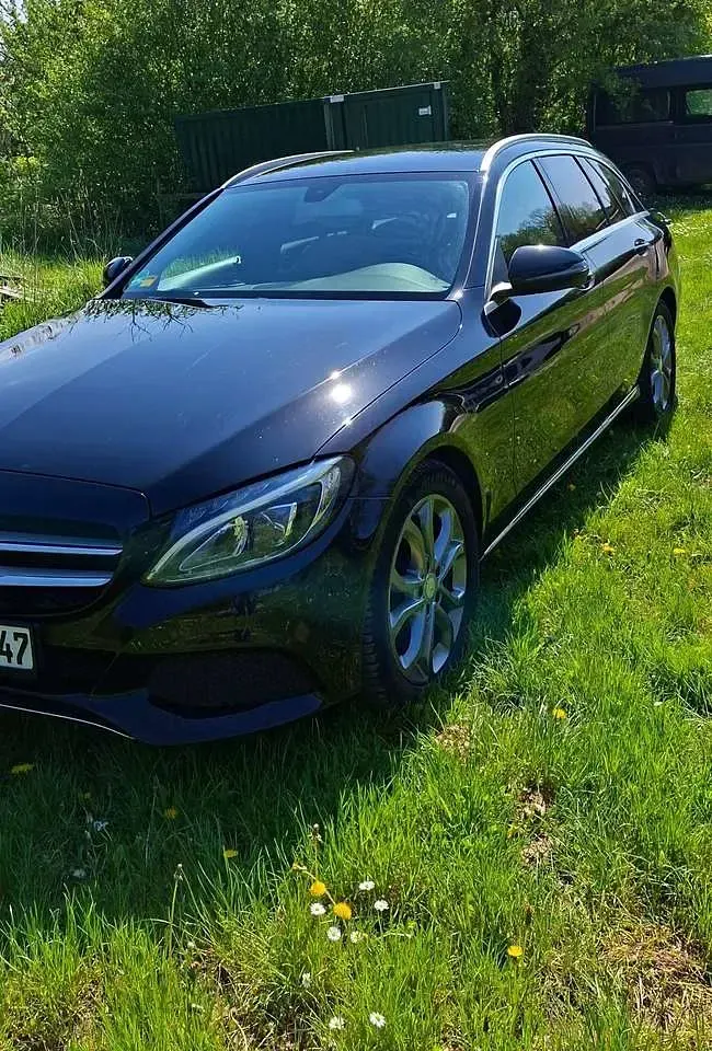 Gebraucht Mercedes C220 Avantgarde 170 PS (125 kW) 2017 Schwarz Kombi