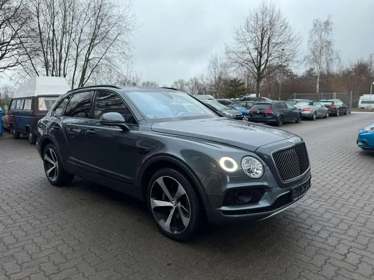 Gebraucht Bentley Bentayga 549 PS (403 kW) 2020 Grau SUV