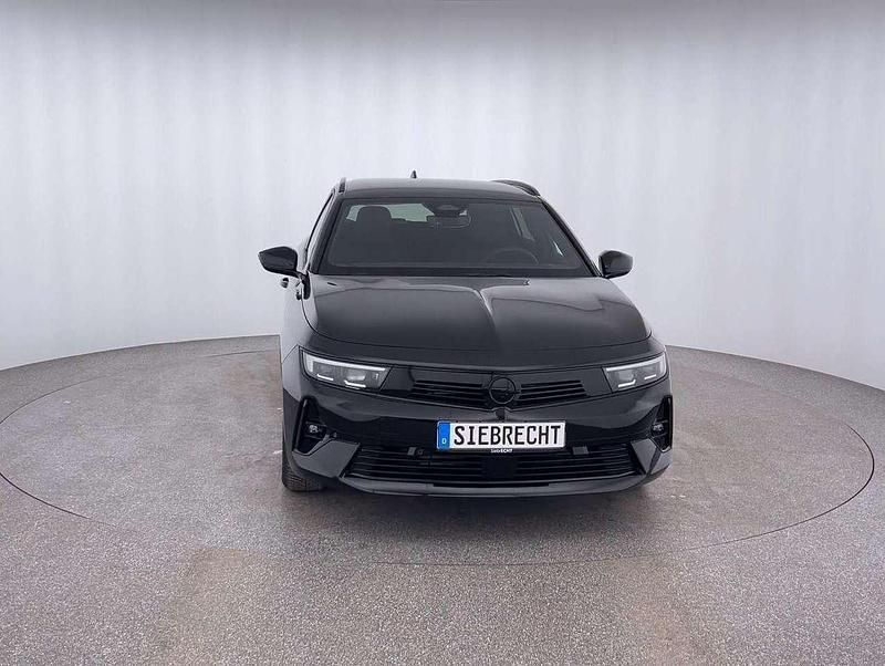 Neu Opel Astra 131 PS (96 kW) 2025 Grau Kombi