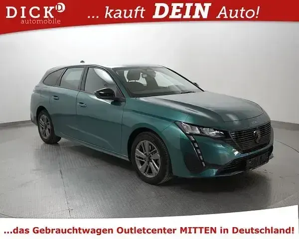Gebraucht Peugeot 308 SW 131 PS (96 kW) 2024 Blau Kombi
