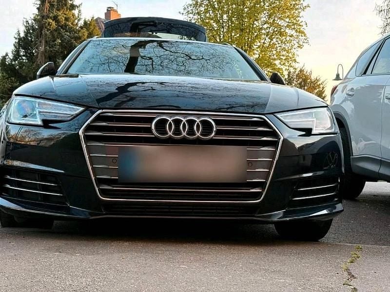 Usata Audi A4 190 CV (139 kW) 2017 Blu Berlina