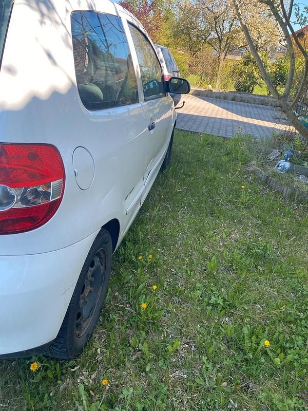 Usata VW Fox 75 CV (55 kW) 2009 Bianco Utilitaria