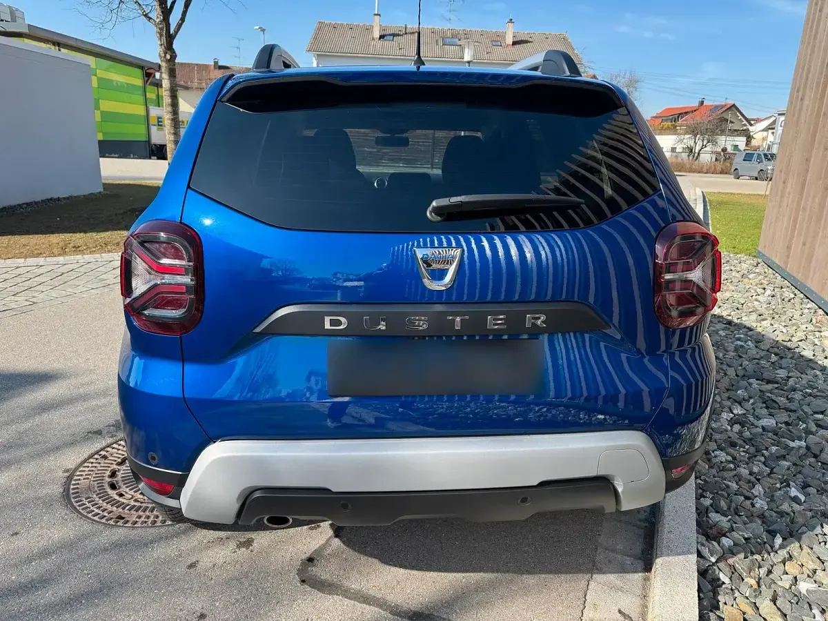 Second-hand Dacia Duster Prestige 150 CP (110 kW) 2022 Albastru SUV