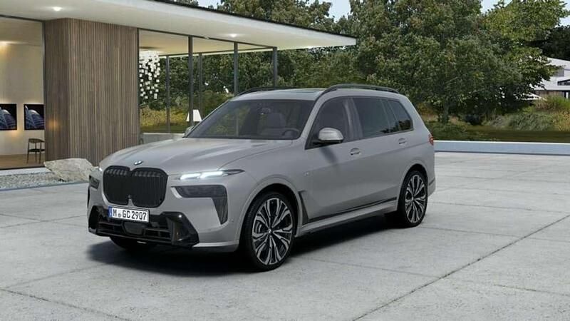 Neu BMW X7 M Sport 352 PS (258 kW) 2026 Bmw inividual frozen pure grey SUV