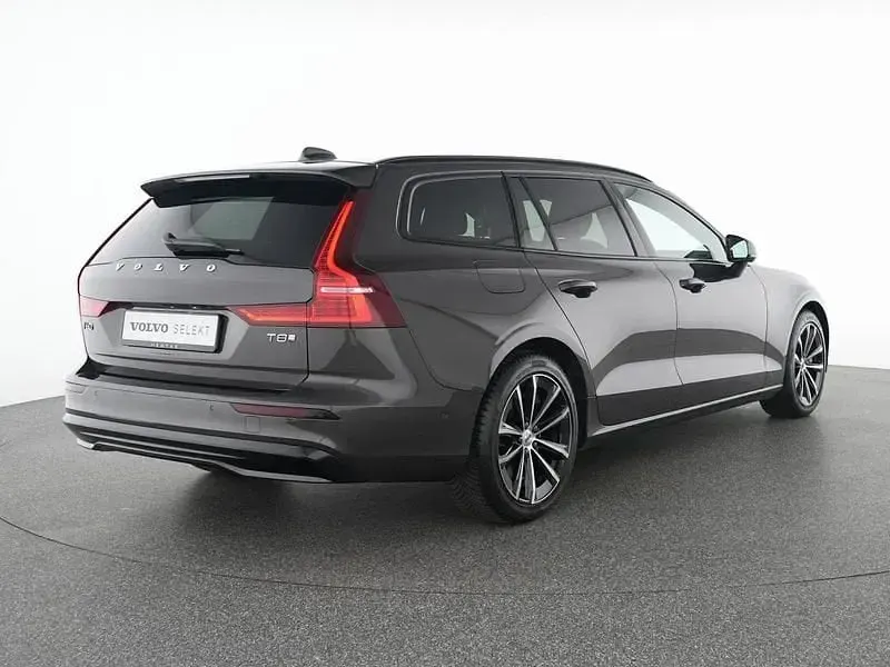 Gebraucht Volvo V60 Plus 456 PS (335 kW) 2024 Grau Kombi