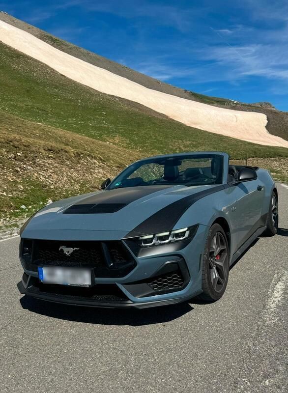 Andere außenfarben Gebraucht 2024 Ford Mustang Cabrio | 55.850 € (Fairer Preis) - Bild 1/4