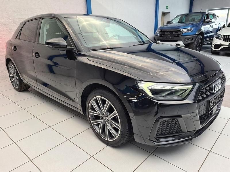 Gebraucht Audi A1 Sportback Advanced 95 PS (69 kW) 2023 Mythosschwarz Kleinwagen
