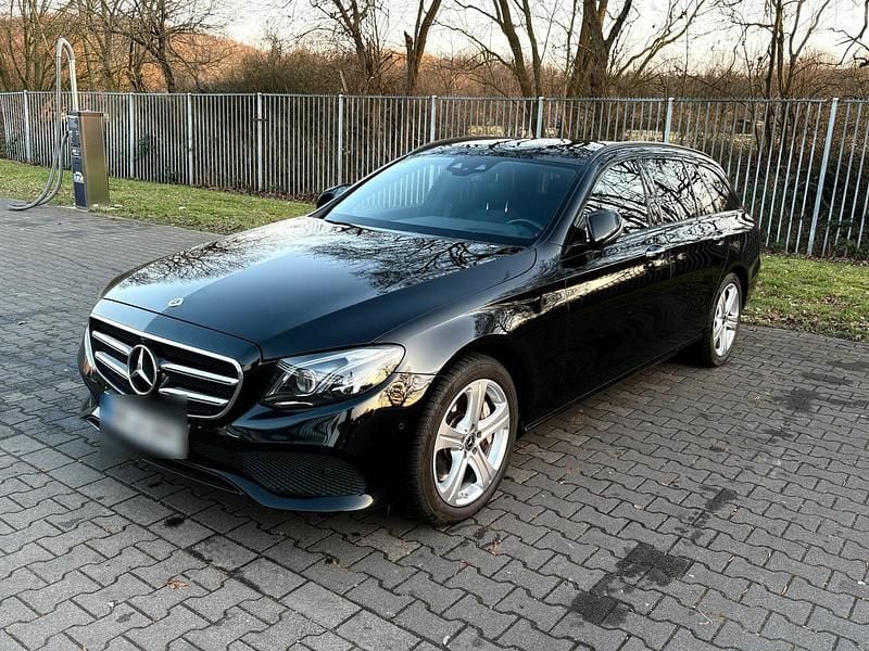 Gebraucht Mercedes E350 258 PS (189 kW) 2017 Schwarz Kombi