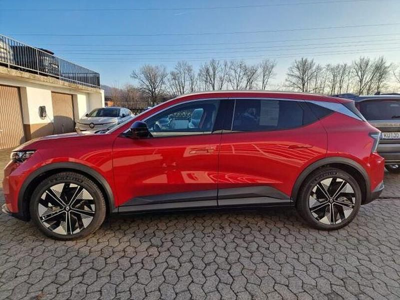 Second-hand Renault Scenic E-Tech Techno 160 kW (218 CP) 2024 Roșu SUV