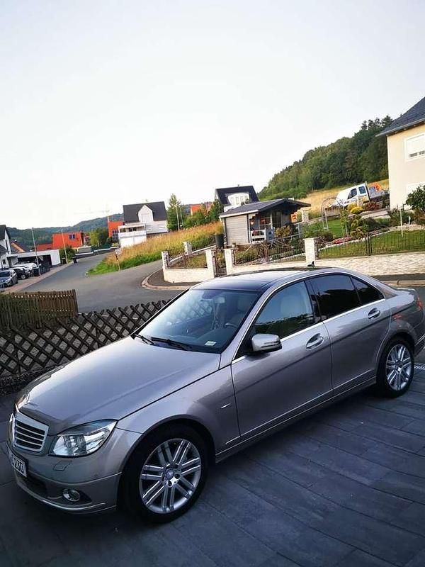 Gebraucht 2008 Mercedes C230 Elegance Kombi | 14.500 € - Bild 1/4