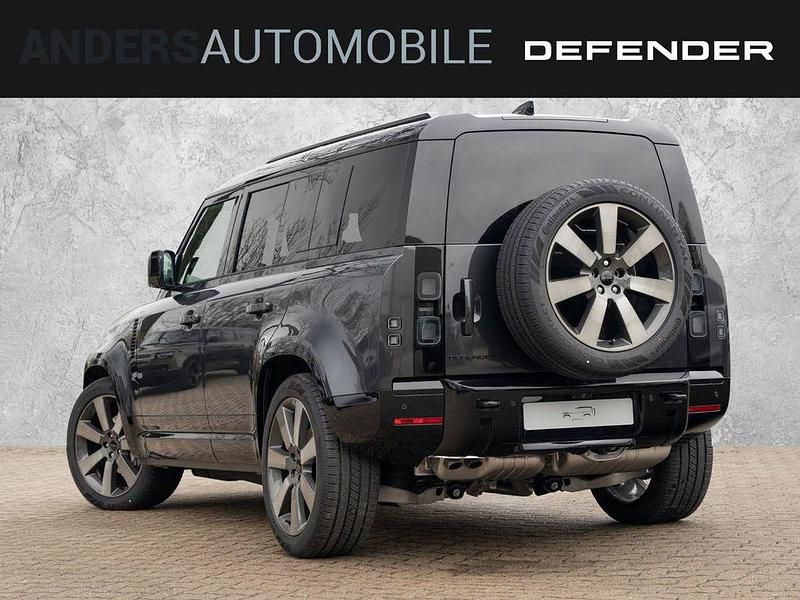 Neu Land Rover Defender HSE Dynamic 349 PS (256 kW) 2026 Grau SUV