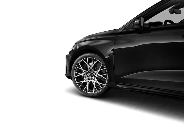 Gebraucht Audi RS3 Comfort 400 PS (294 kW) 2025 Mythosschwarz metallic Limousine
